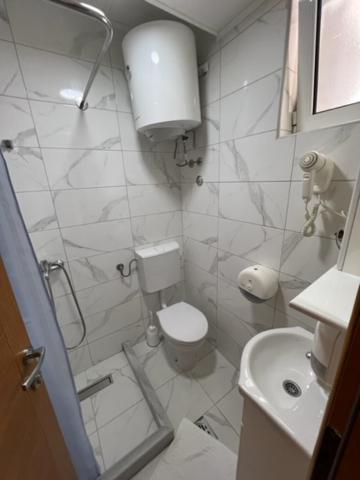 Dmd Apartmani Budva Exteriör bild
